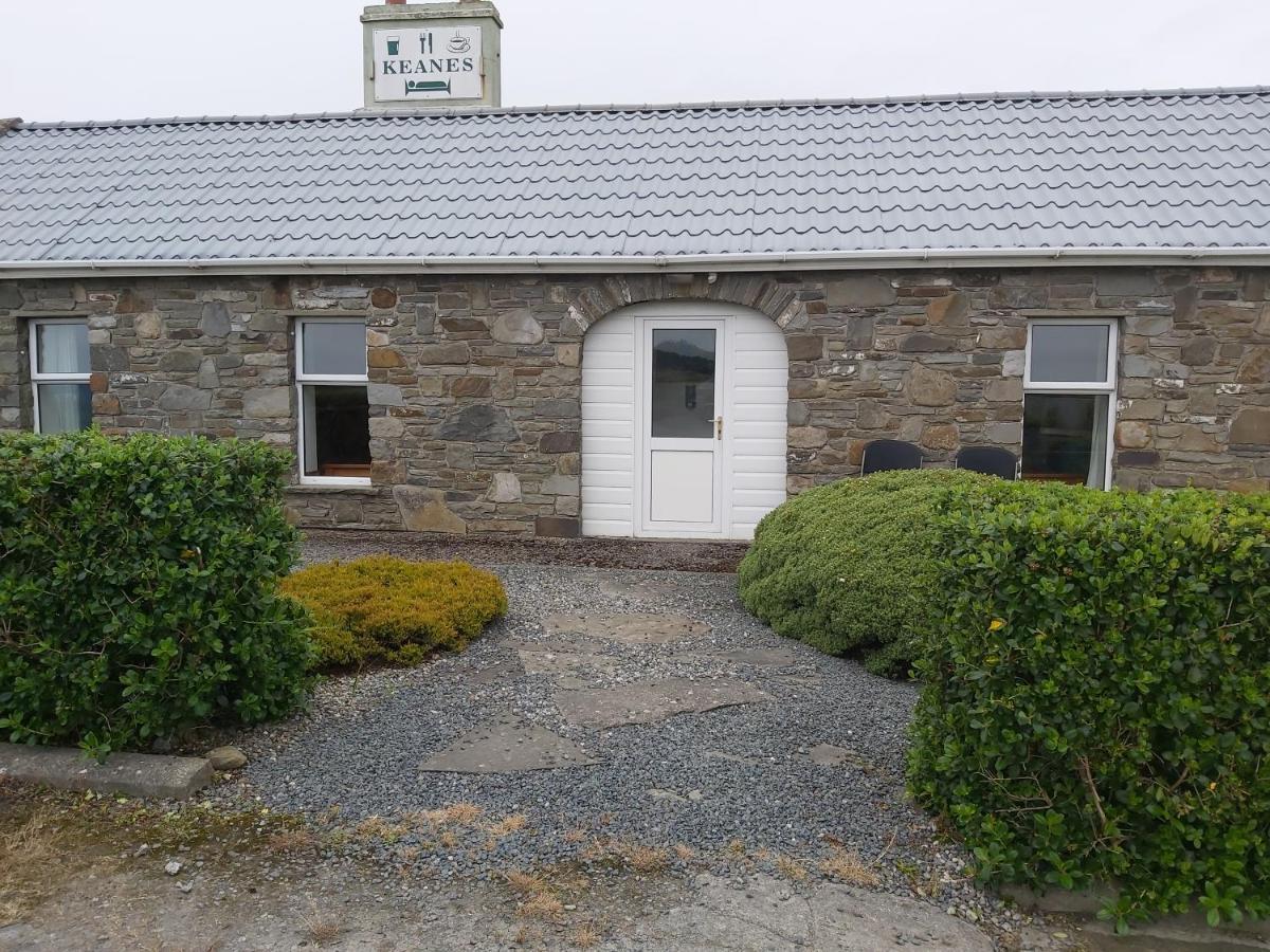 Keane's Bar & Restaurant * Lisdeen